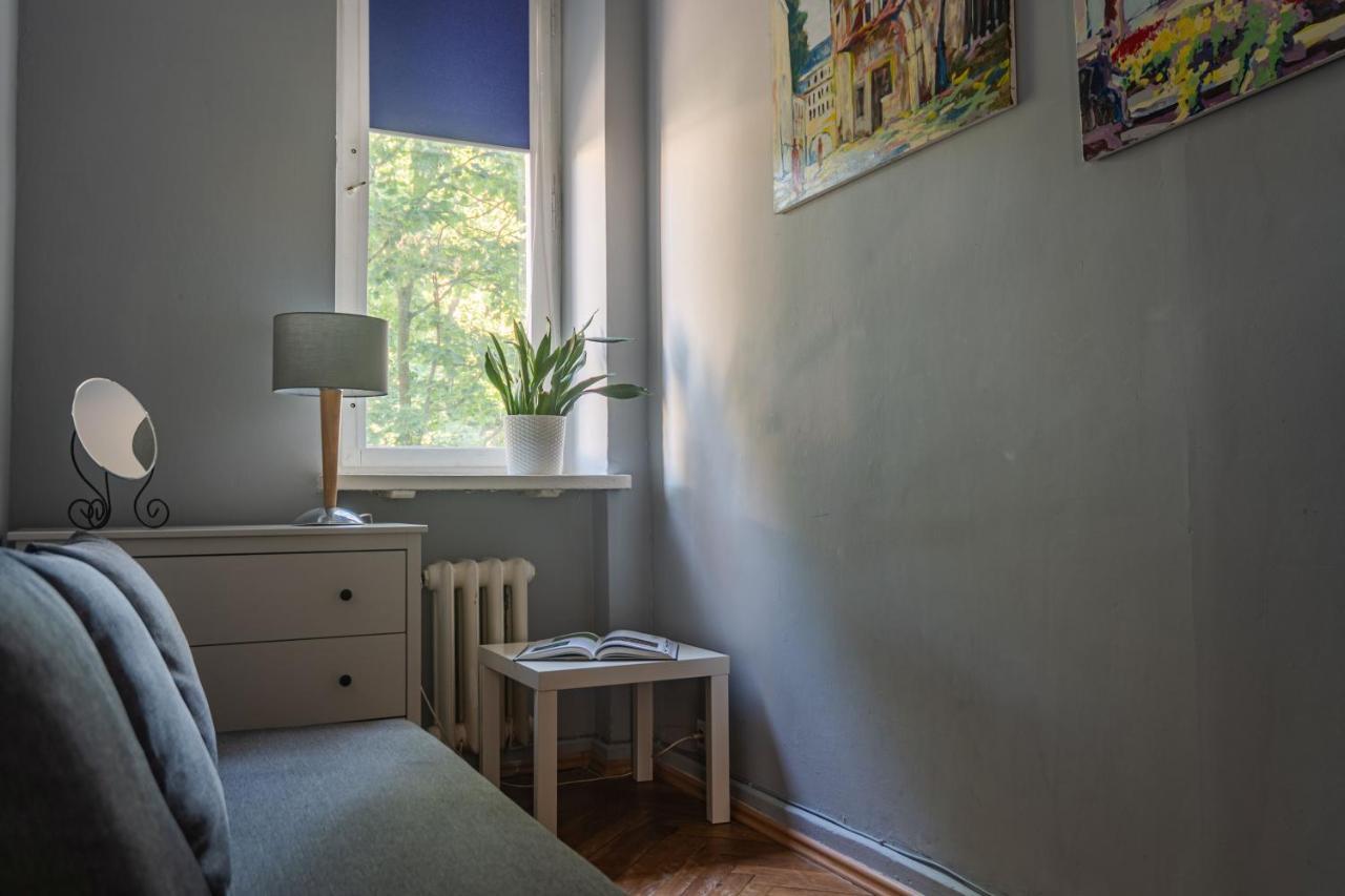 Retro Apartament Lägenhet Łódź Exteriör bild