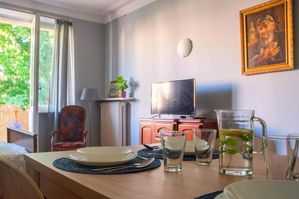Retro Apartament Lägenhet Łódź Exteriör bild